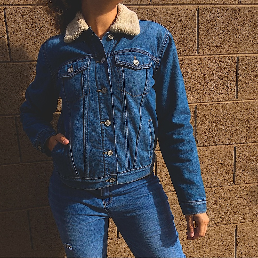 Vintage Y2K Gap Jean jacket